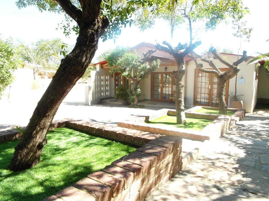 Caotinha Guest Cottage Windhoek Dış mekan fotoğraf